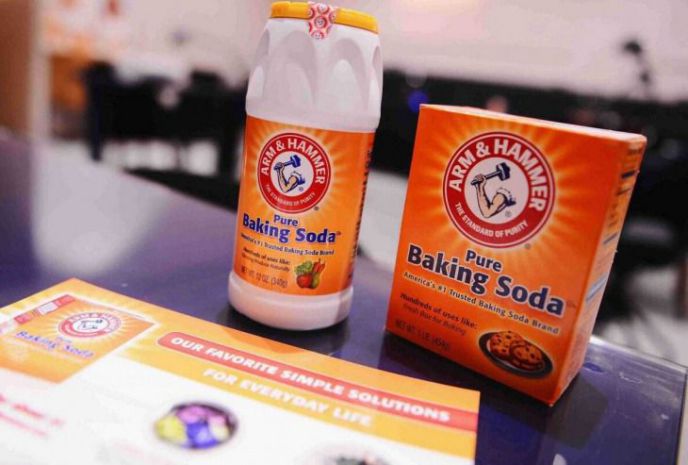 Dùng Baking Soda tẩy sơn nước